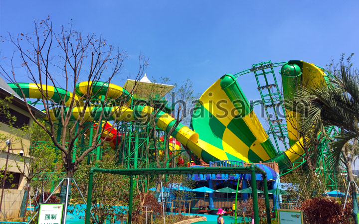 苏州乐园森林水世界游乐区超级龙卷风滑道